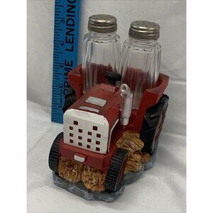 VTG Country Farm Agriculture Red Tractor Salt Pepper Shakers Holder Figurine
